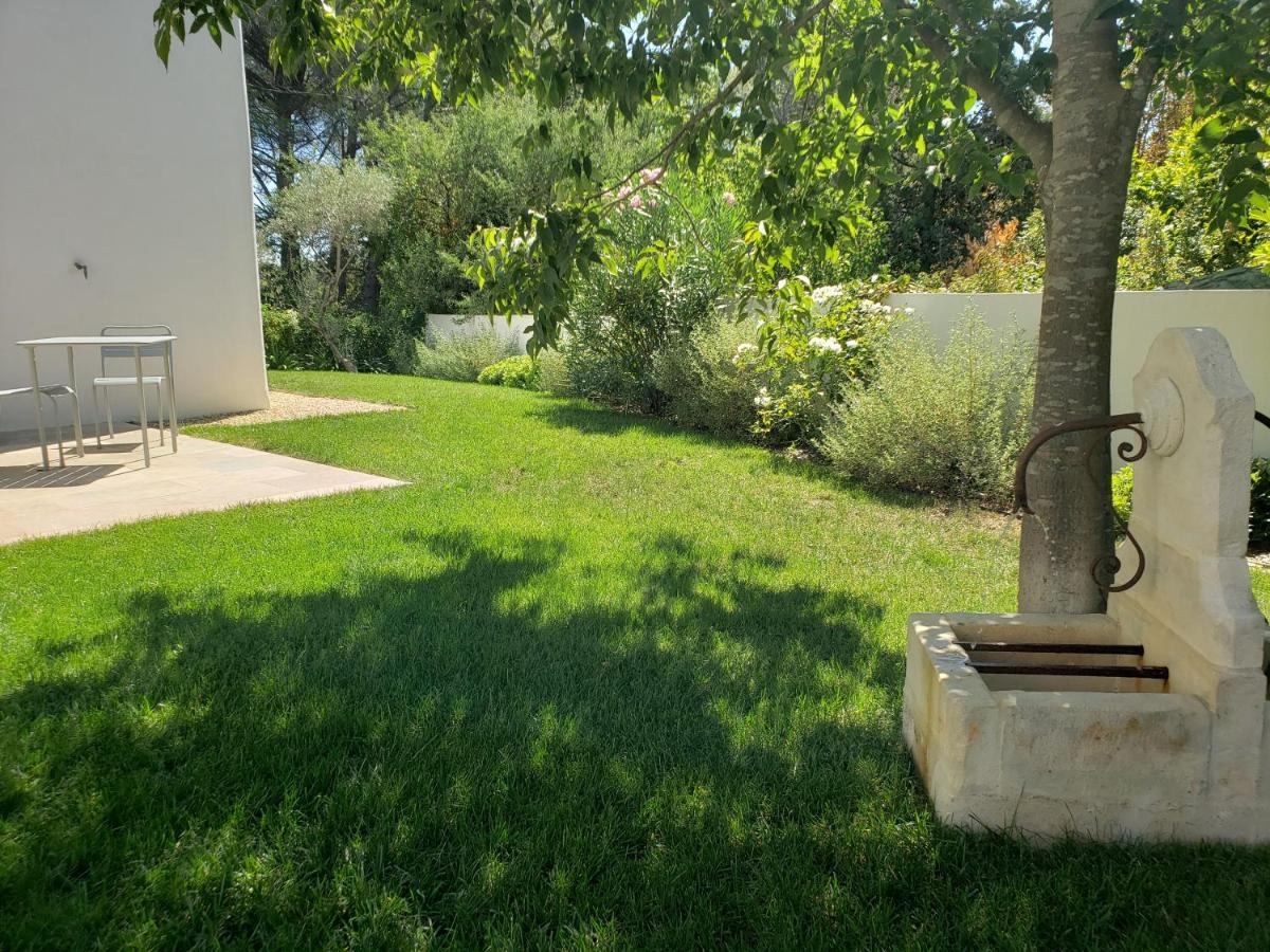 La Bastide D'Alix Acomodação com café da manhã Éguilles Exterior foto