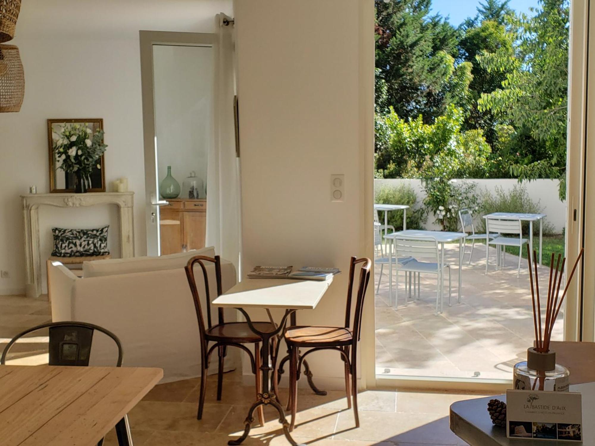 La Bastide D'Alix Acomodação com café da manhã Éguilles Exterior foto